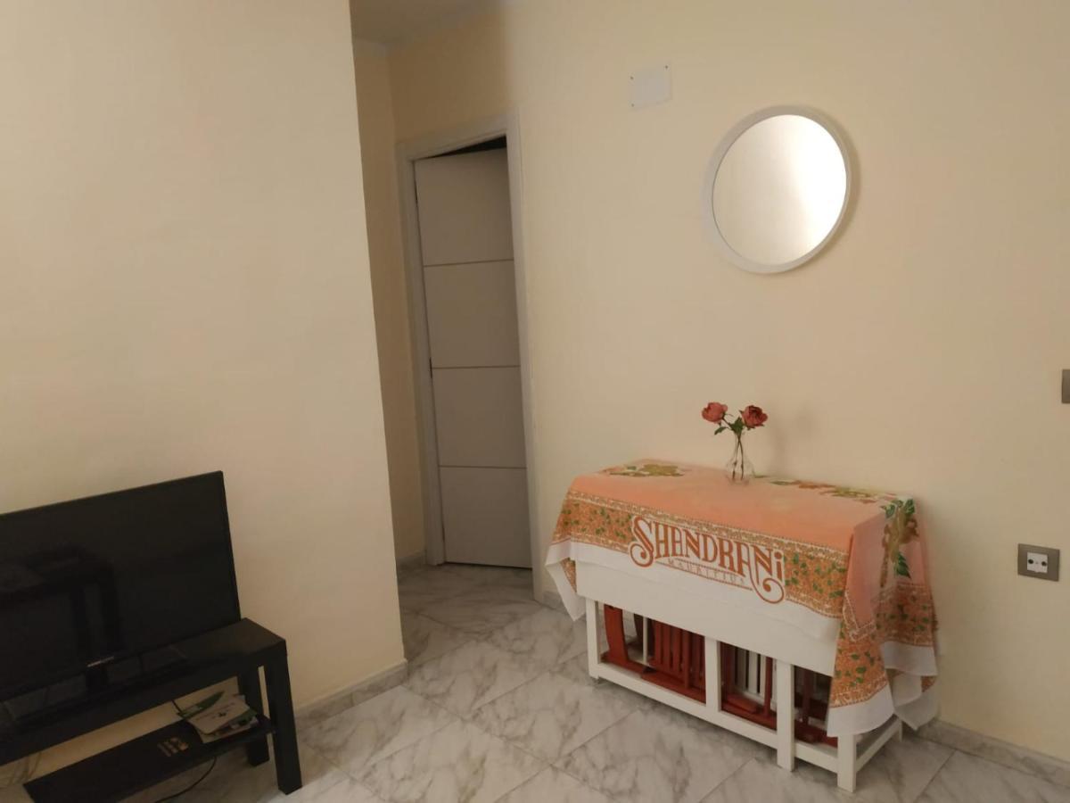 Apartamento Nervión Piso Con Patio Sevilha